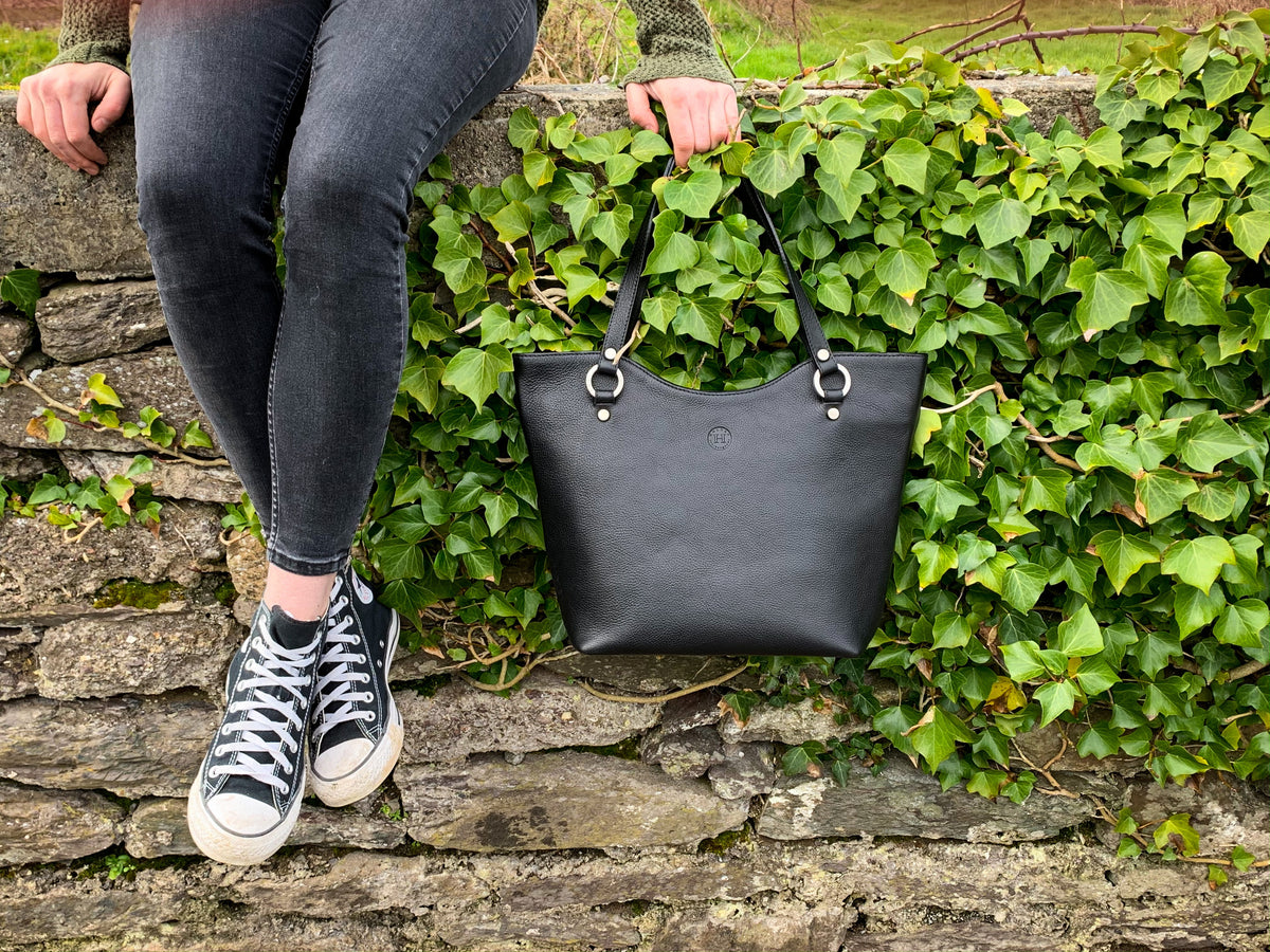 Caitlin Large Tote - 7 Colours